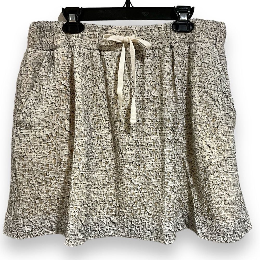 LOU & GREY Lace Overlay Jogger Skirt Size S